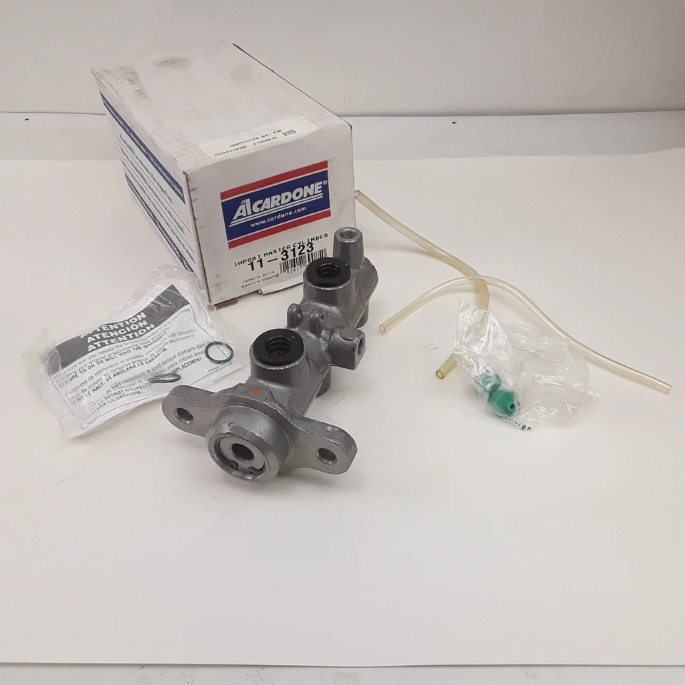 Cilindro maestro de freno Cardone 11-3123 Reman para 2004 2005 2006 Mitsubishi Galant Foto 2 de 4