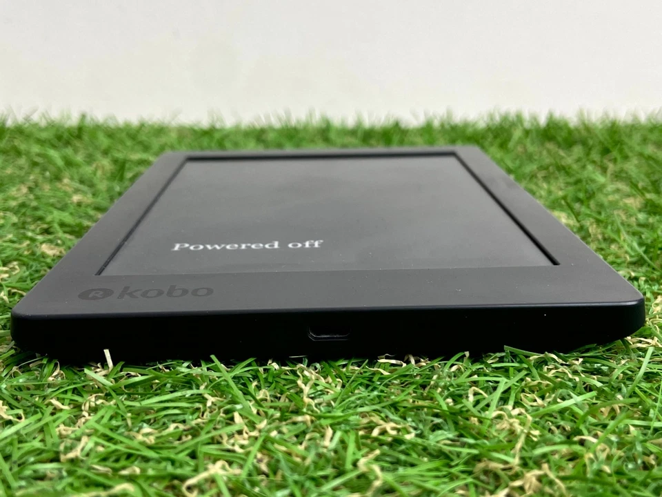 KOBO Aura H20 Ebook Ereader N367 VGC (E12) - Image 3 of 4