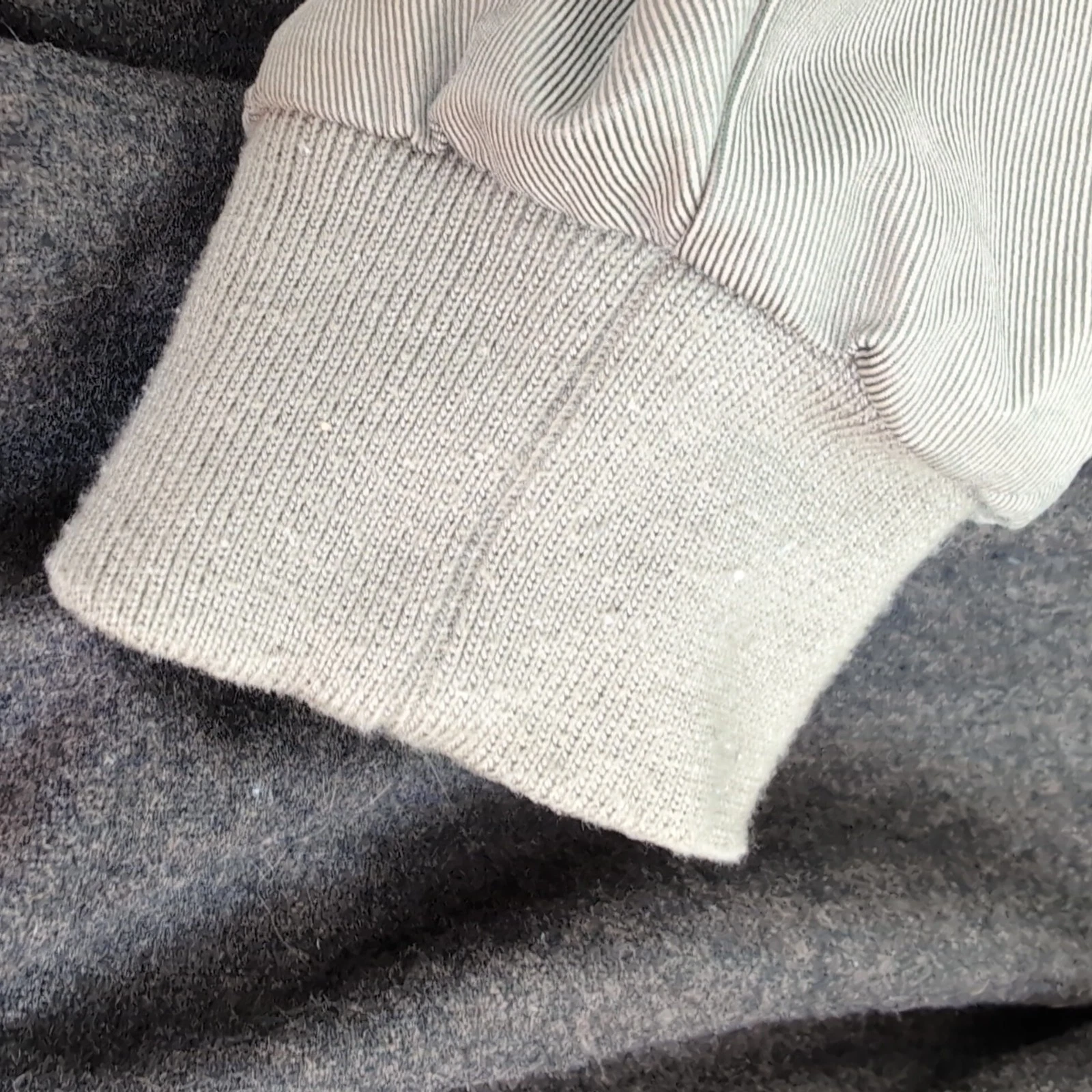Cutter & Buck Vintage Bomber Jacket Men's Khaki/Wool Lined L - product detail image 8