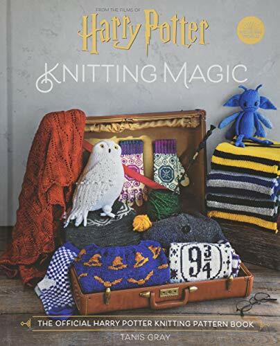 Harry Potter Knitting Magic: The official Harry Potter knitting pattern book By