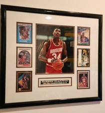 Hakeem Olajuwon Signed 8x10 Photo Framed With Cards Montage Houston Rockets HOF