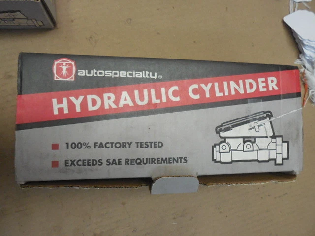 Clutch Master Cylinder Q56003 Fits Toyota Camry 1987 - 1991 - Image 2 of 4