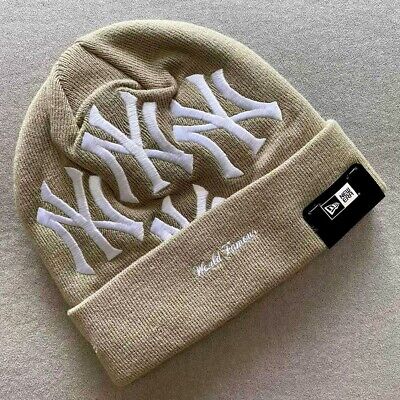 Supreme x New Era FW21 New York Yankees Box Logo Beanie Tan Supreme x New Era FW21 New York Yankees Box Logo Beanie Tan