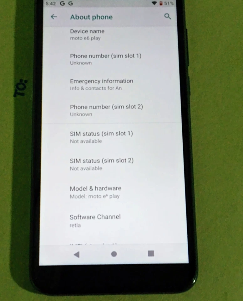 Motorola MOTO E - 32GB - Black (Unlocked) Smartphone - Image 3 of 4