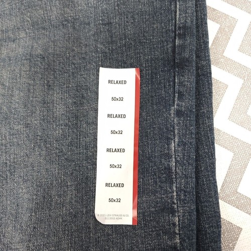 Signature Gold by Levis Strauss Mens Denim Jeans Relaxed Premium Flex 50" x 32" - Picture 10 of 12