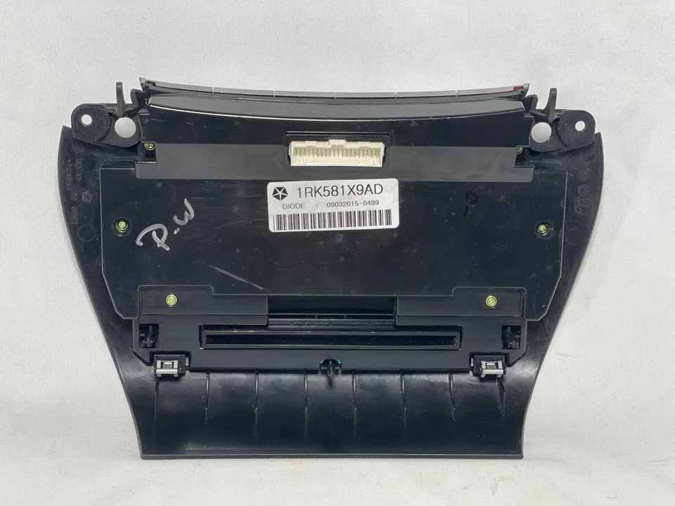 Interruptor de control de aire acondicionado y calefacción Dodge Journey 2011-2020 OEM Mopar 1RK581X9AD Foto 2 de 4