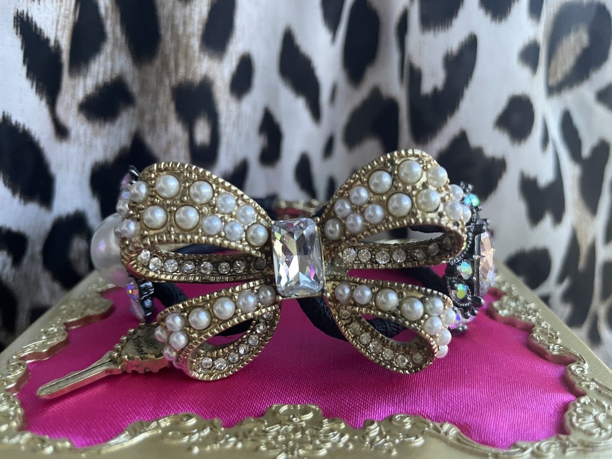 Betsey Johnson crystal rhinestone bow hair pins Betsey Johnson Swarovski or Austrian Crystal Rhinestone Gold  main image 3