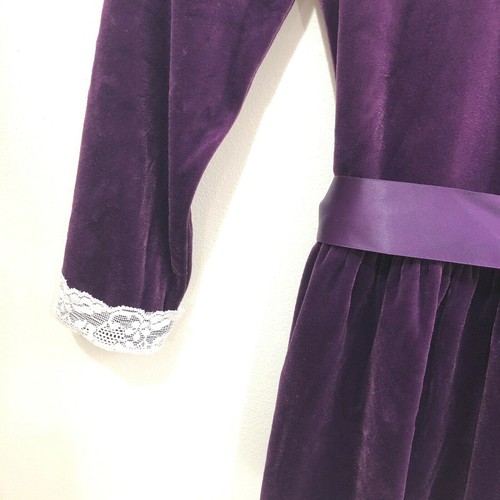 Vintage Girls Purple Velvet Bib Collar Lace Trim Dress Floral Embroidery Size 6 - Picture 4 of 9