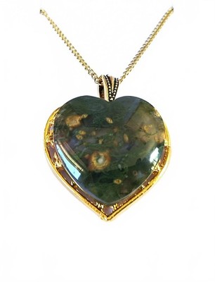 Green Moss Agate Heart Cabochon Pendant Necklace on Gold heart and Chain MAH07
