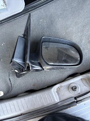 Passenger Side View Mirror Power Without Heated Glass Fits 01-07 ESCAPE 1170930