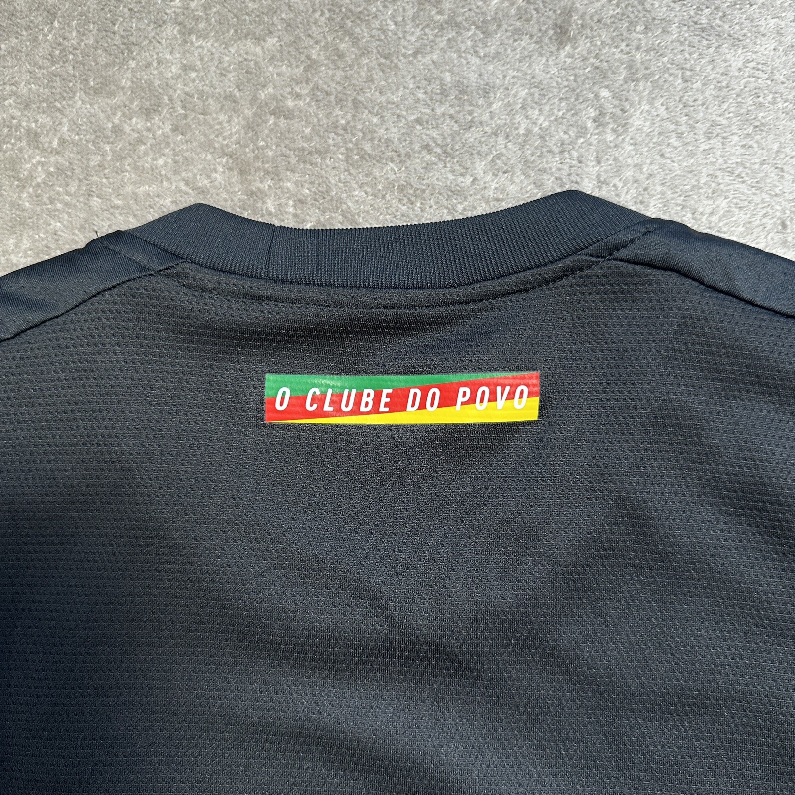 Original SC Internacional Football Shirt Mens Small Adidas 2022 Third HD3805 thumbnail 5