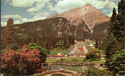Business Section Bannf Alberta Cascade Mountains Background Canadian Rockies