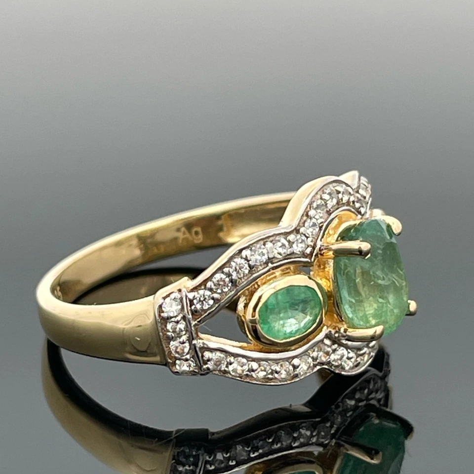 RING GR.18 (CA.57) AUS 925/- SILBER GELBVERG. MIT SMARAGD & ZIRKON SCHMUCKJAGD - Bild 2 von 3