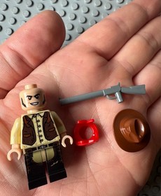 LEGO THE LONE RANGER -- JESUS BANDIT MINIFIGURE STAGECOACH ESCAPE 79108 TLR017