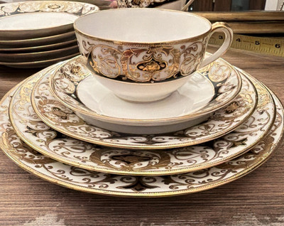 Rare Noritake 20056 Black Christmas Ball Luncheon Set 29 Piece Set