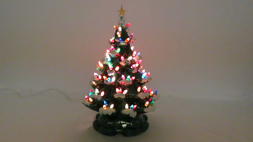 VTG 1960s CERAMIC 16" LIGHT UP CHRISTMAS TREE WITH STEADY & BLINKING LIGHT BULB - Video 1 of 1