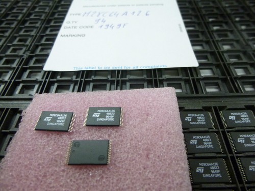 2 pieces M28C64A-120N6 = 28C64 64Kbit Parallel EEPROM -40°C to +85°C NEW ~ - Picture 3 of 12