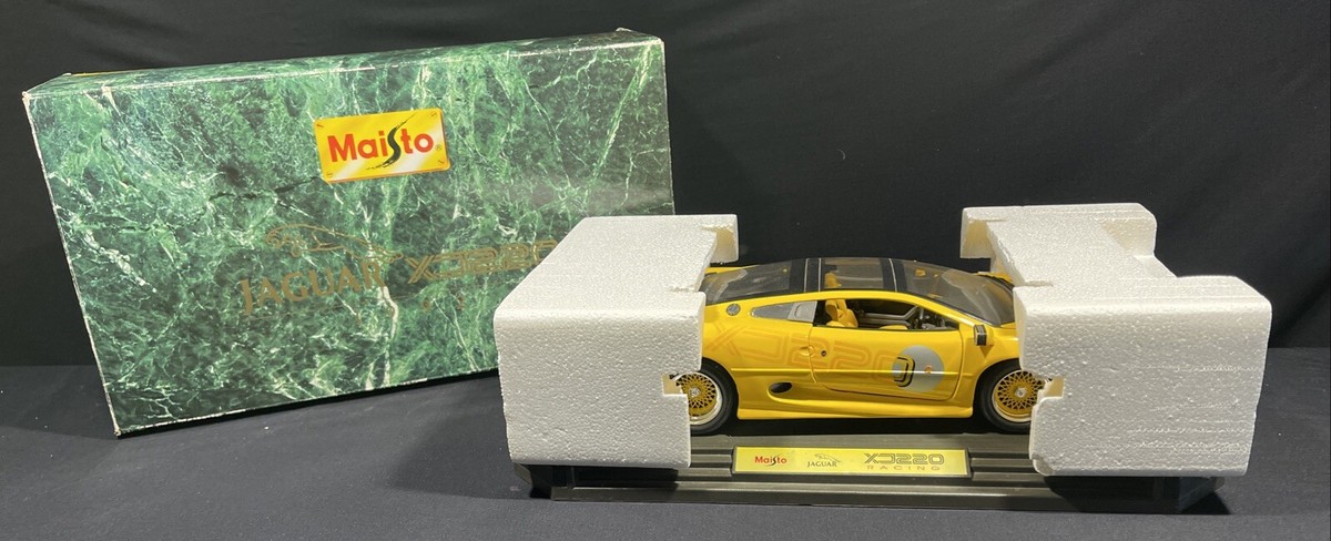 YELLOW Maisto Jaguar Xj220 HUGE DieCast 1:12 Scale 1992!! | eBay