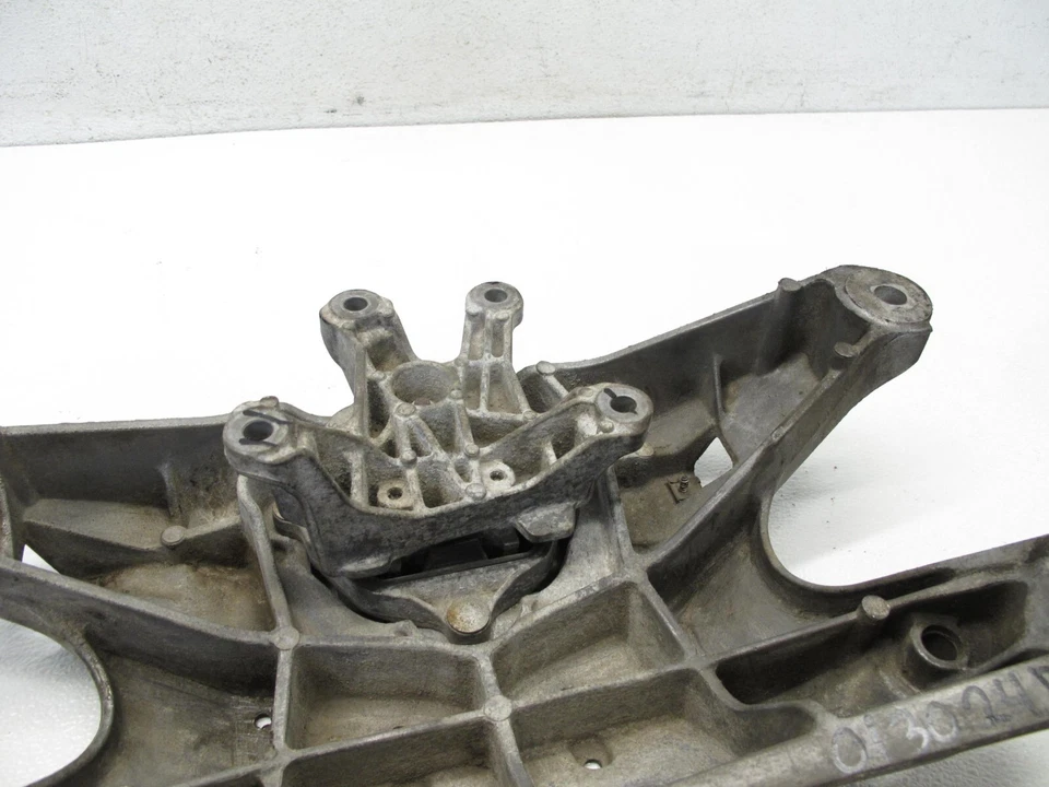 09-17 AUDI A4 S4 8T A5 S5 QUATTRO MT TRANSMISIÓN TRAVESAÑO SOPORTE OEM 013024 Foto 2 de 4