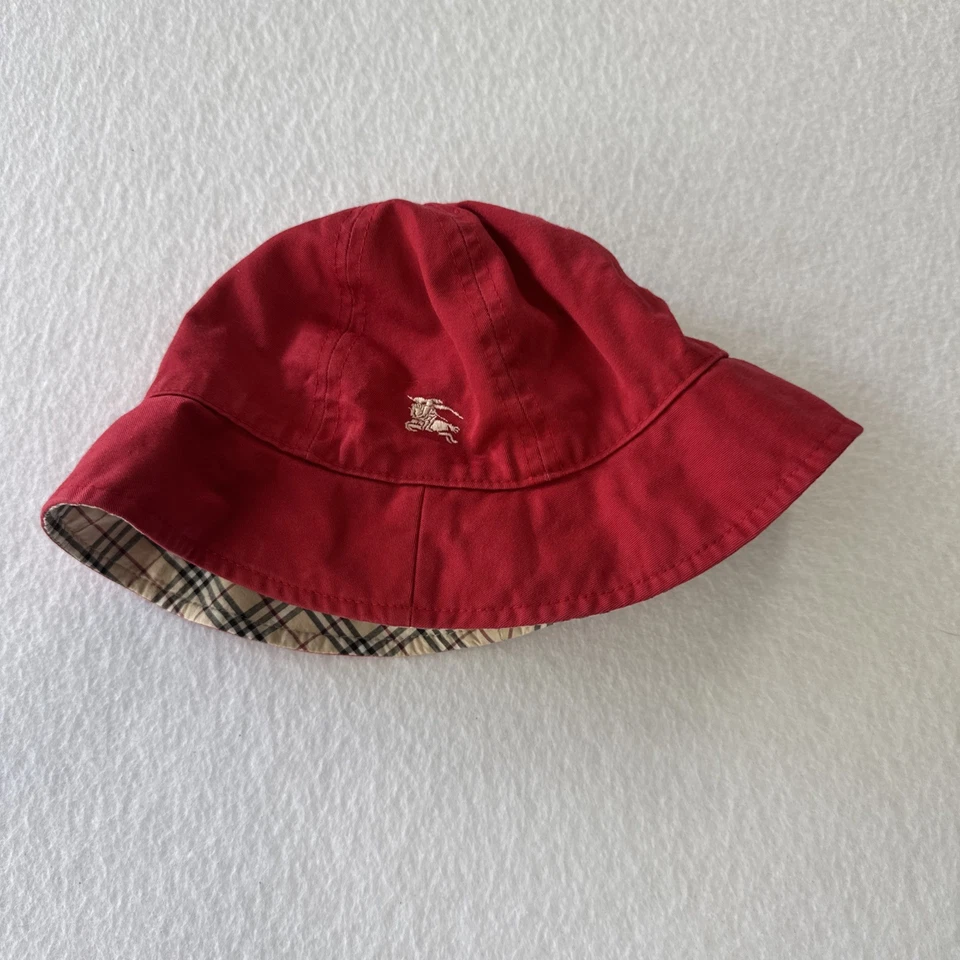 SOMBRERO CUBO REVERSIBLE BURBERRY NIÑOS NOVA CUADROS ROJO NIÑO PEQUEÑO TALLA S Foto 3 de 4