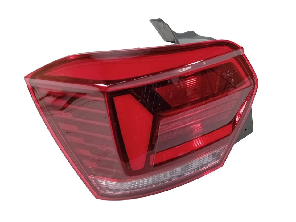 VOLKSWAGEN VW POLO MK6 2017-2022 REAR LEFT TAILLIGHT ASSEMBLY - LH N/S - Image 2 of 4