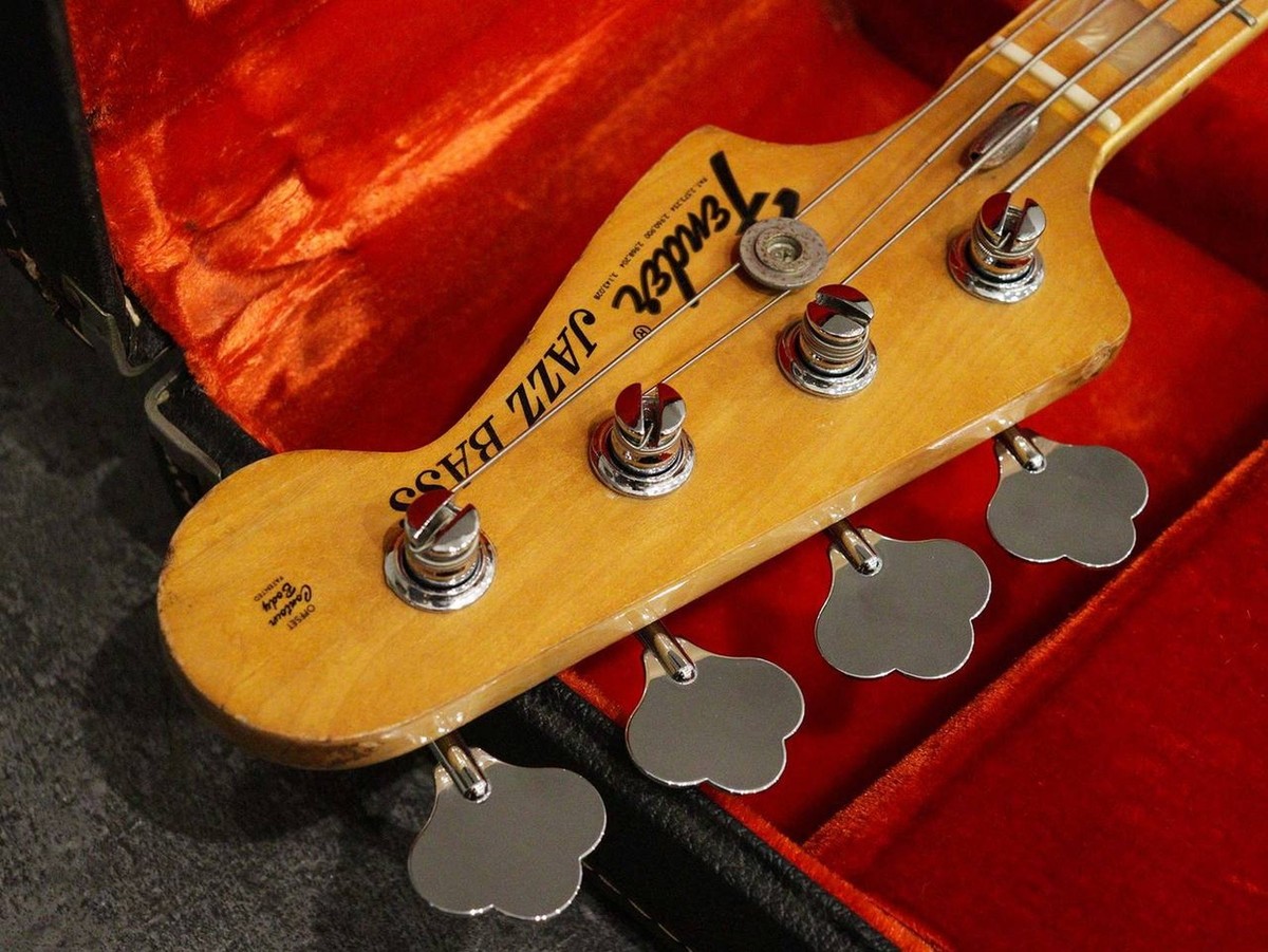 Fender 1974-76 Jazz Bass Natural Used Ash Body Maple Neck w/Hard