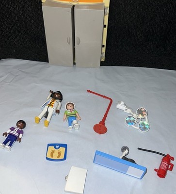 Playmobil City Life Hospital Play Box 9110 - Incomplete