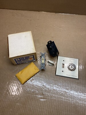 NEW NUTONE TIME SWITCH VS-68S FREE SHIPPING New Old Stock Mcm 15 Minute