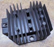 1986 Kawasaki Vulcan VN750 VN 750 A Voltage Regulator Rectifier Electrical 86