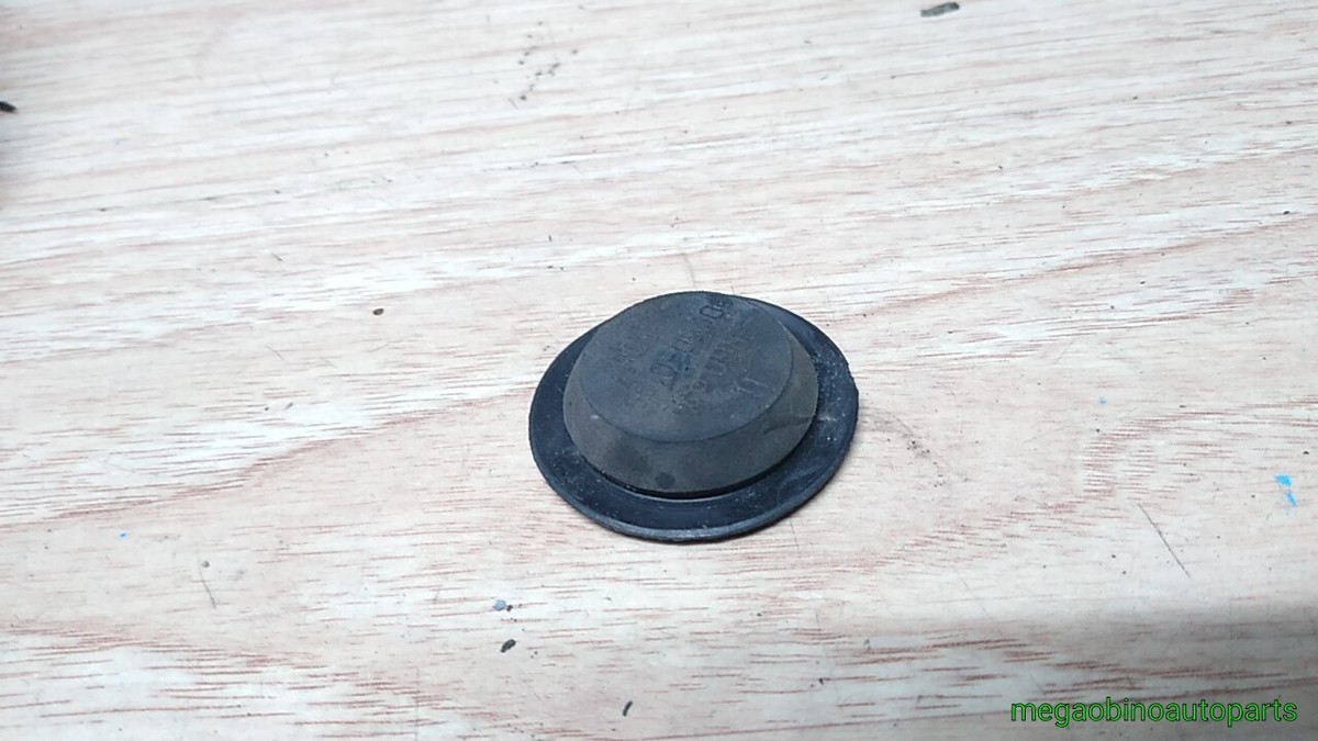 lexus TOYOTA interior GROMMET SEAL hole plug 90950-0195 ERGO OEM