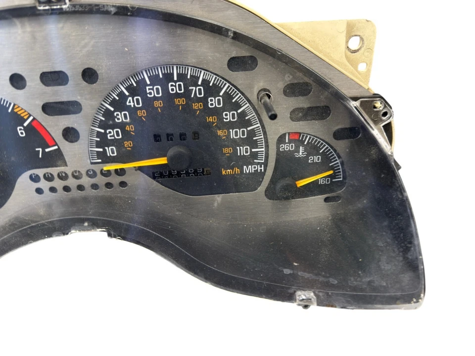 Pontiac Grand Prix 1998-2003 velocímetro cuadro de instrumentos indicadores / 09361432 Foto 3 de 4
