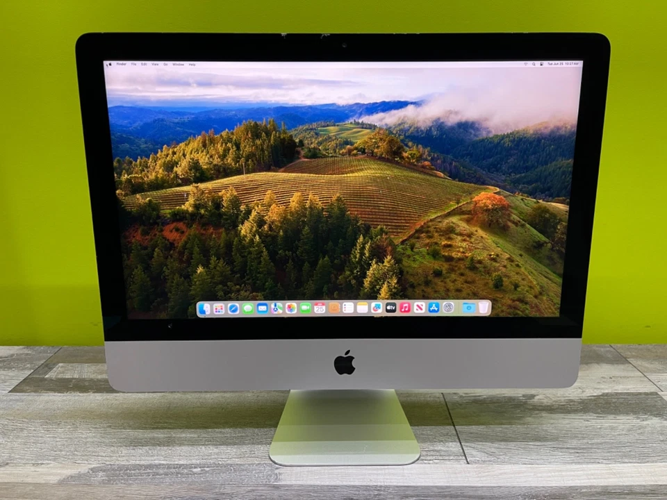 Apple 21.5" 4K iMac - 3.0GHz Core i5 - 8GB RAM - 1TB Fusion - 560X 4GB - Sonoma - Image 2 of 4