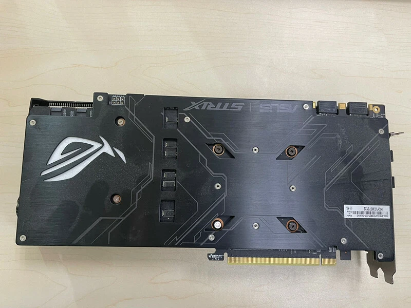 ASUS GeForce ROG STRIX GTX1080Ti 11GB GDDR5X Graphics Card Video Card DVI HDMI - Image 2 of 4