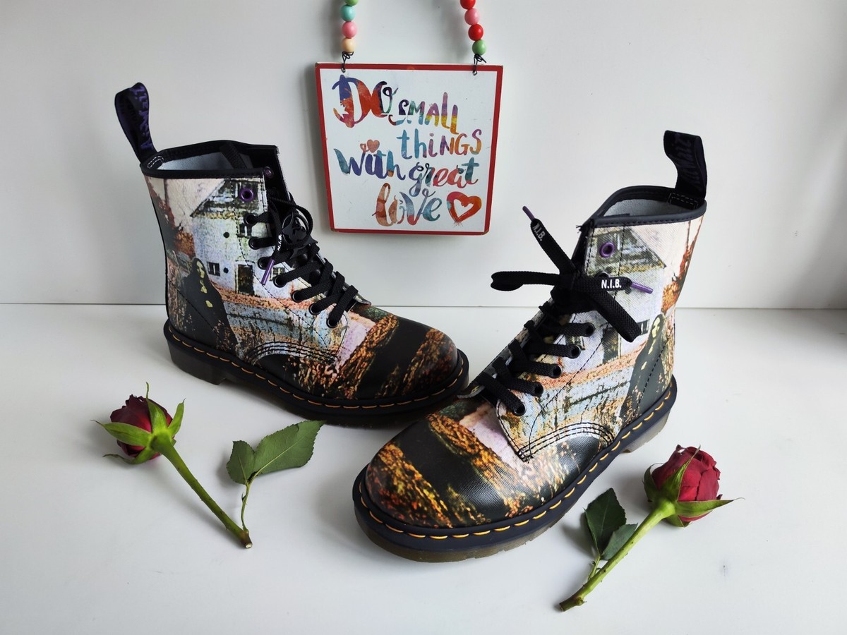 Brand New Dr Martens 1460 8 hole Black sabbath backhand boots UK6