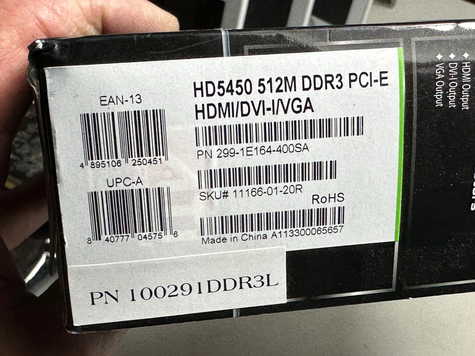 Sapphire ATI Radeon HD 5450 512MB DDR3 PCI-E Graphics Card 299-1E164-400SA  NIB! - Image 2 of 3
