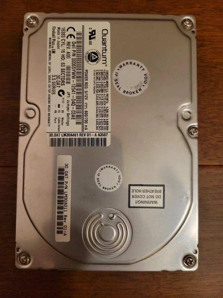 Dell 65YWW 30GB 7200 RPM Quantum Fireball Plus LM 3.5" IDE Hard Drive - 30.0AT - Image 2 of 4
