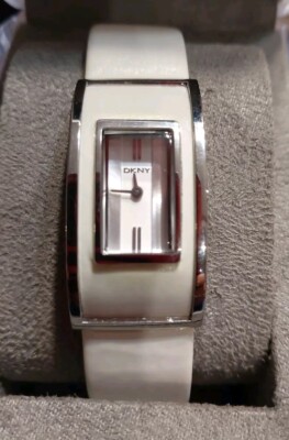 Working Donna karan NY4307 DKNY Watch Leather  New Battery
