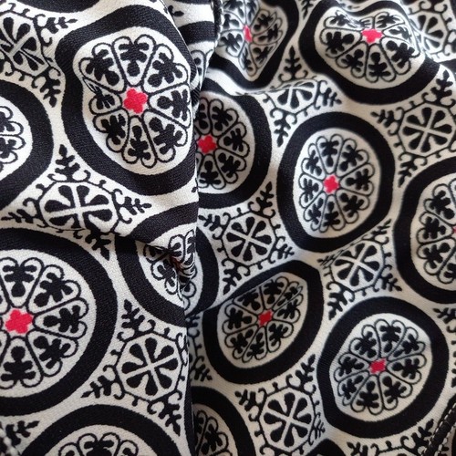 Studio M US XL UK 18-20 Geometric Print Tiered Midi Skirt Red White Black - Picture 6 of 7