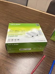 TP-Link AV500 Kit de démarrage d'adaptateur de ligne de puissance Nano TL-PA4010KIT NEW - SHIPS TODAY!