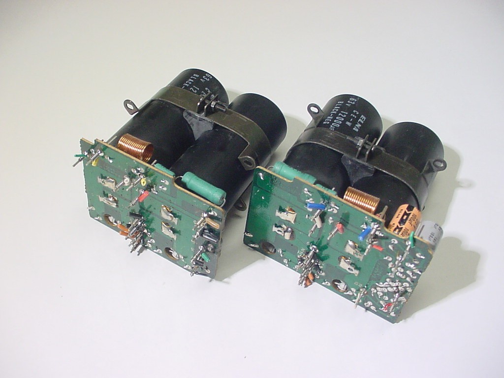 KENWOOD KA-9100 amplifier POWER SUPPLY FILTER CAPACITOR ASSEMBLY PAIR (LG)*****