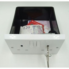 Imitation Socket diversion Wall Safe Security Secret Hidden Stash Box + key