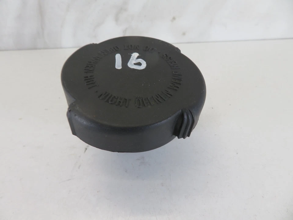 BMW 528I E39 ANTIFREEZE COOLANT CAP 1995-2004 A1105-16 - Image 2 of 3