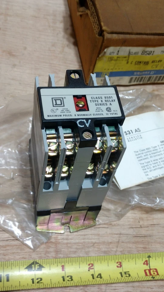 SQUARE D 8501XO80 SER. A 110/120V 20A Foto 4 de 4