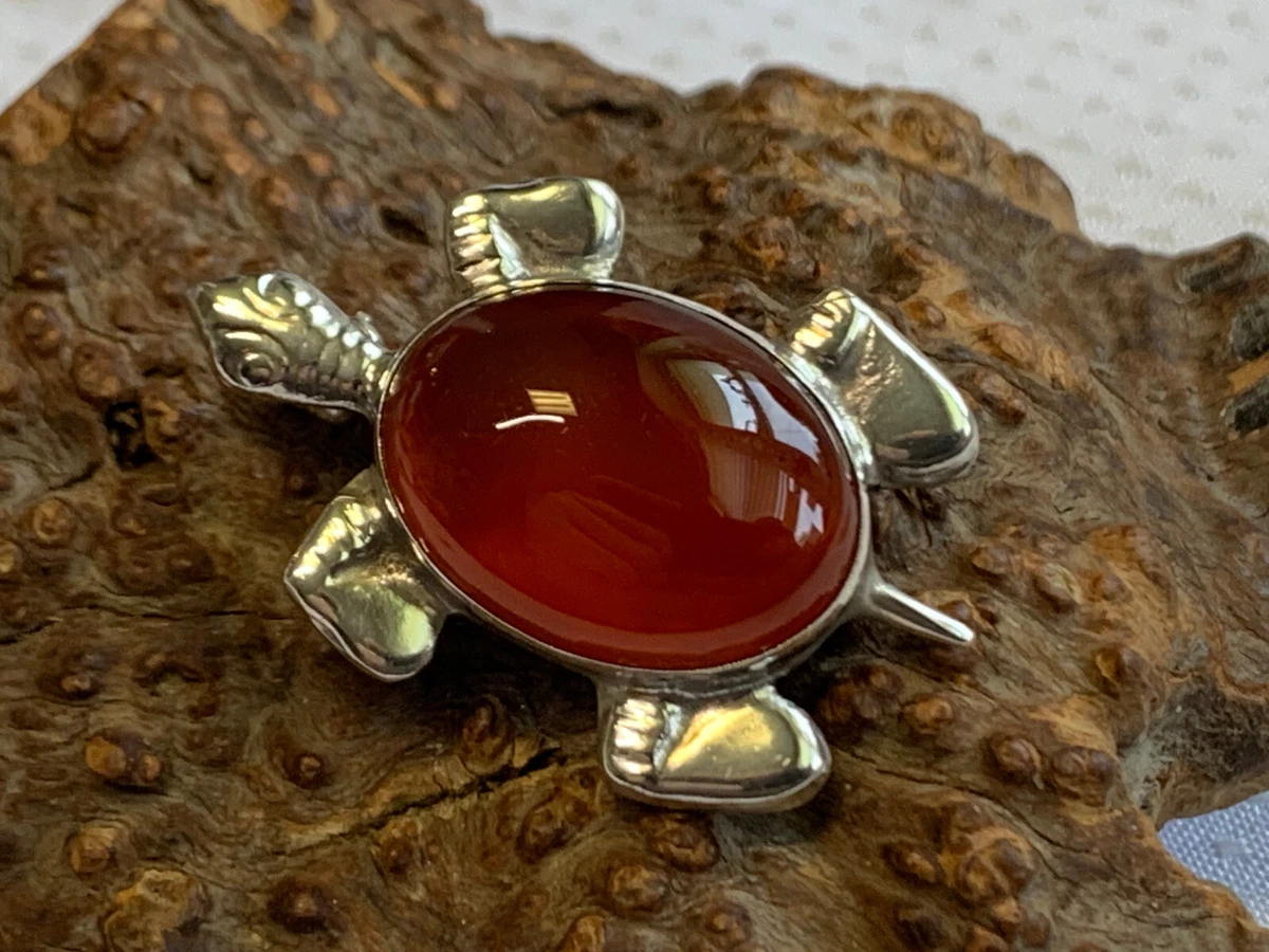 Fine jewelry brooch deals