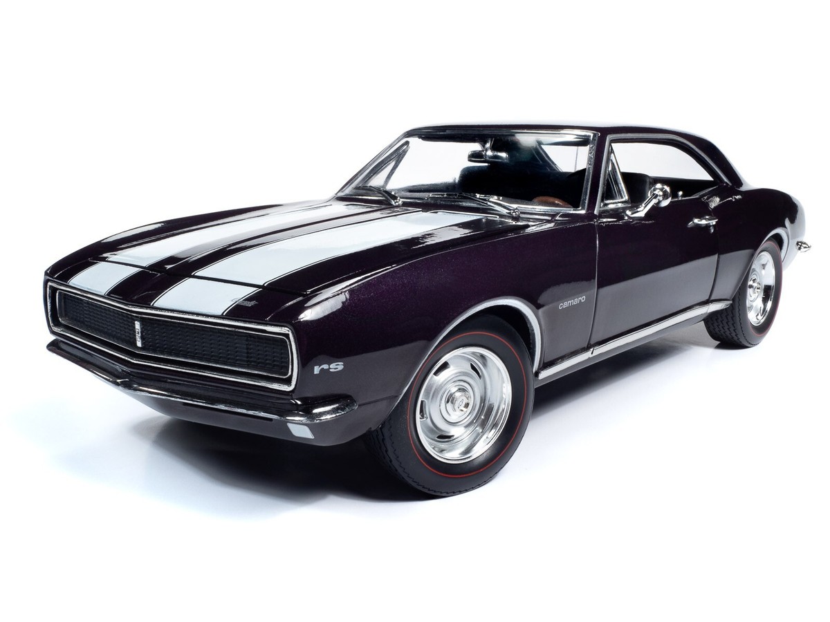 AUTO WORLD 1967 CHEVROLET CAMARO Z/28 ROYAL PLUM 