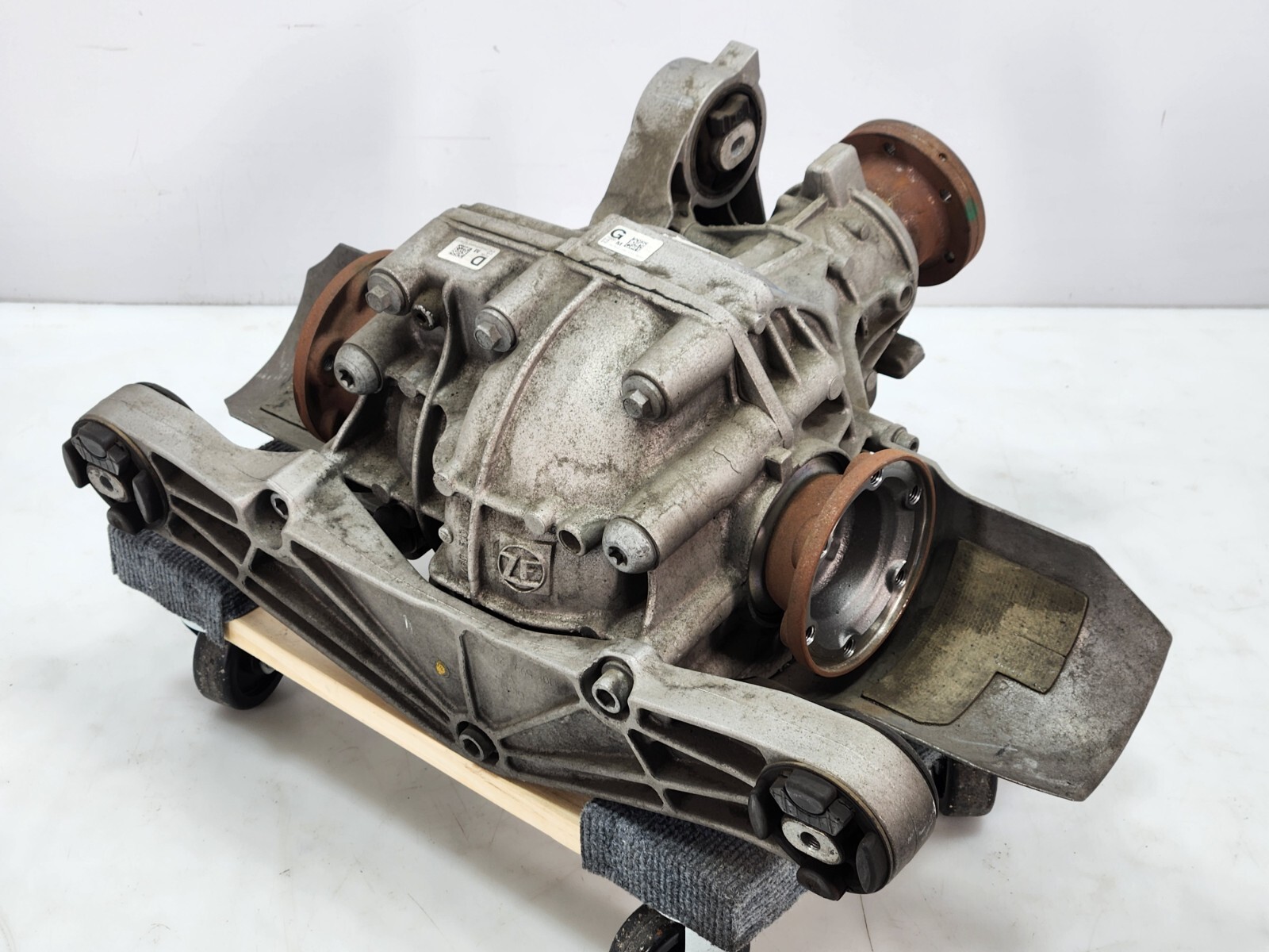 ✅ 2003-2018 OEM Bentley Continental GT Rear Differential Diff Axle Carrier 70k