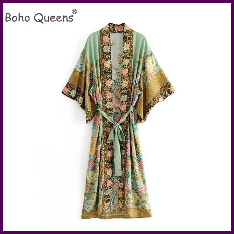 Kimono bohemio de playa con mangas murciélago y estampado floral de pavo real pa