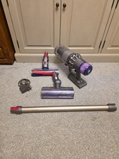 Dyson V11 Cordless Stick Vacuum Cleaner .