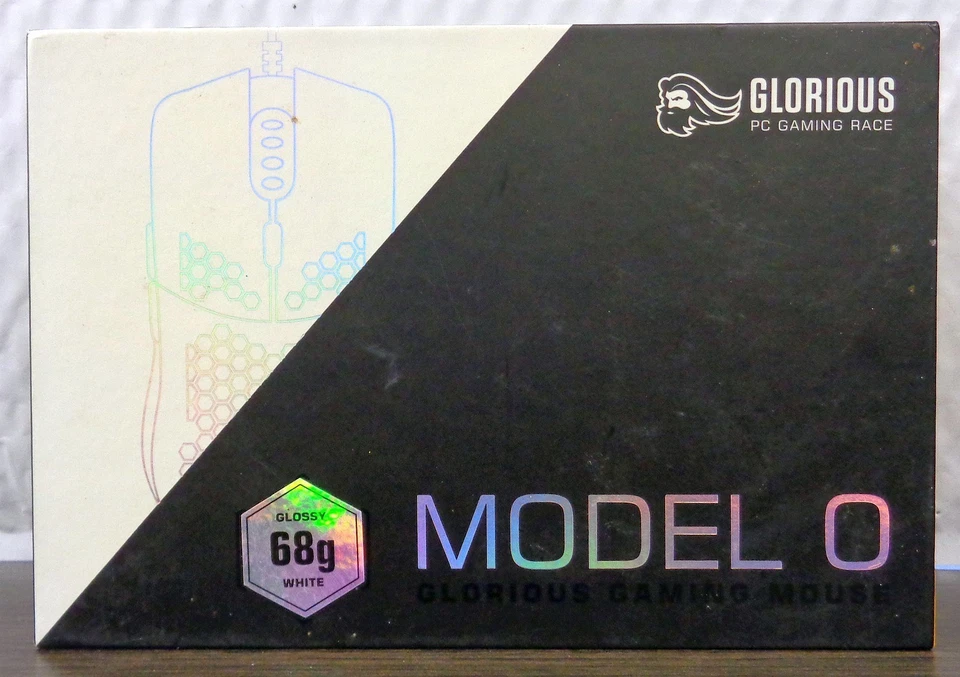 Glorious Model O RGB PC Gaming Mouse ~ CO-GWHITE ~ Glossy White ~ Wired - Image 2 of 4
