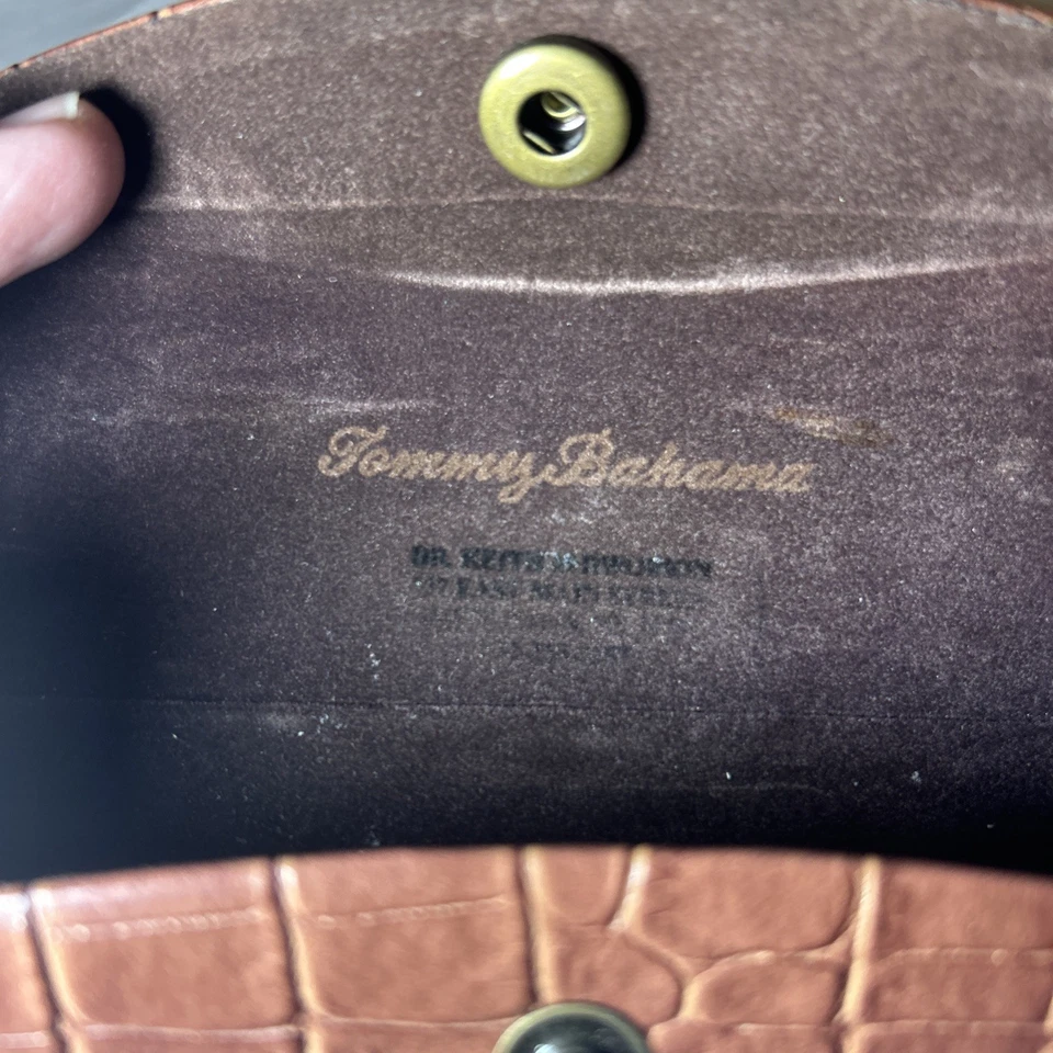 Tommy Bahama Cocodrilo Repujado Carcasa Dura Gafas Gafas Gafas de Sol Estuche Foto 3 de 4